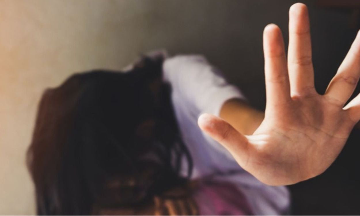 കോഴിക്കോട് 15കാരിയെ സുഹൃത്തുക്കൾ ചേർന്ന് ക്രൂരമായി പീഡിപ്പിച്ചെന്ന് പരാതി