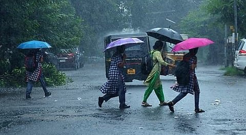 കനത്ത മഴ: തിരുവനന്തപുരം ജില്ലയിലെ വിദ്യാഭ്യാസ സ്ഥാപനങ്ങൾക്ക് ഇന്ന് (സെപ്റ്റംബർ 26) അവധി