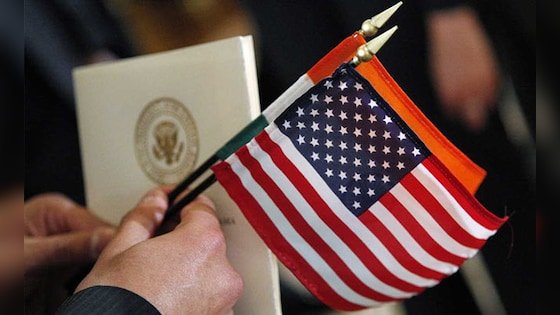 ​ഡോണൾഡ് ട്രംപിന്റെ പുതിയ വിസ നയം: ഇന്ത്യൻ ടെക് ഭീമന്മാർക്ക് വൻ തിരിച്ചടി?